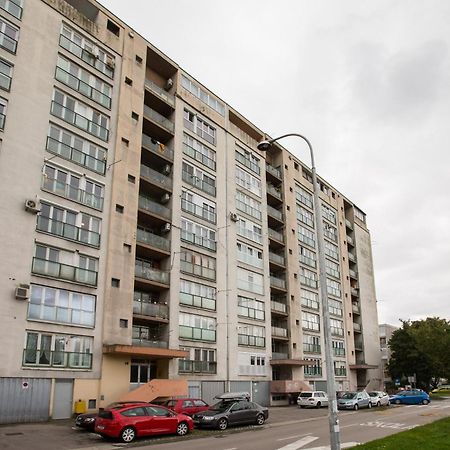 Apartman Kris ザグレブ エクステリア 写真