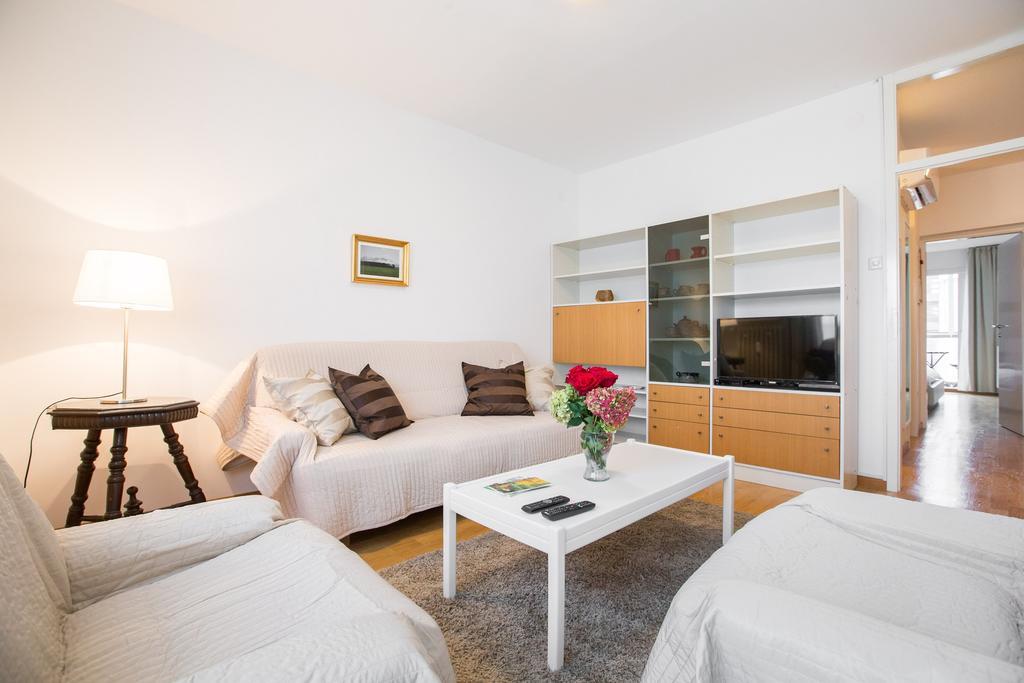 Apartman Kris ザグレブ エクステリア 写真